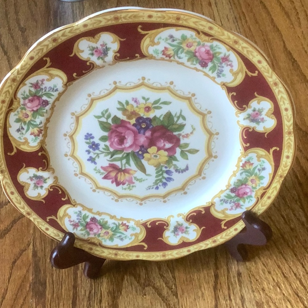 Royal Albert Plates 2 FOR $25!